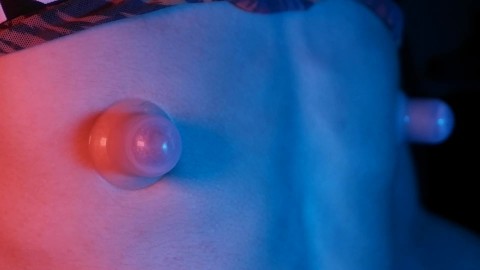 吸吮乳头10多个小时的结果